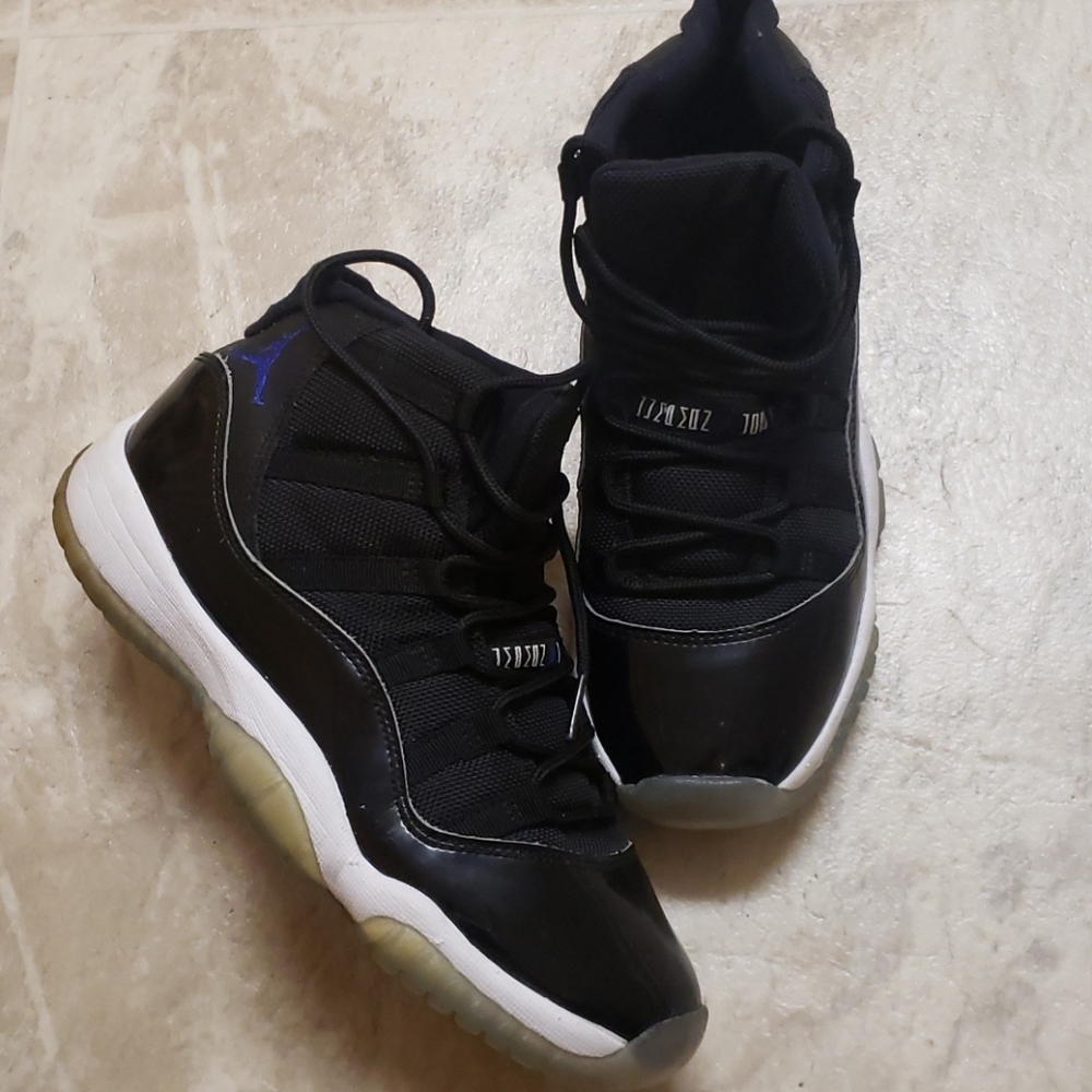 Air Jordan 45 Black Boys Shoes 5.5Y
